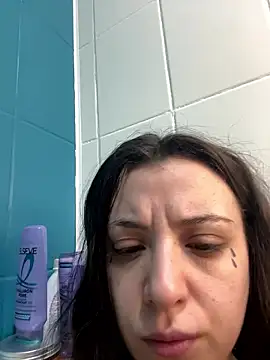 Snapshot of bunnythetailor chatting on 01-10-26, 04:58 bunnythetailor online show from 01-10-26, 04:58