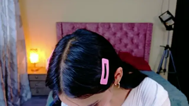 Snapshot of Sofii_cutee chatting on 03-10-26, 03:50 Sofii cutee online show from 03-10-26, 03:50