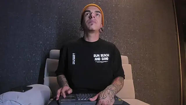 kaletattoo online show from 03-08-25, 03:17