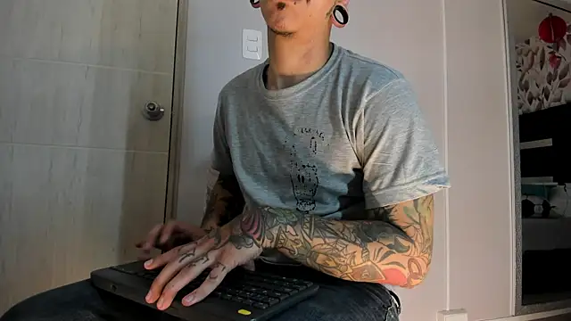kaletattoo online show from 07-12-26, 11:56