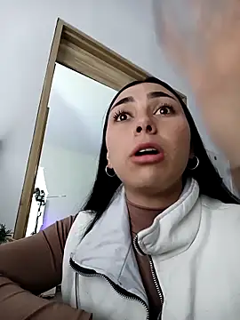 Snapshot of Ariana_rouse chatting on 12-05-25, 08:16 Ariana rouse online show from 12-05-25, 08:16