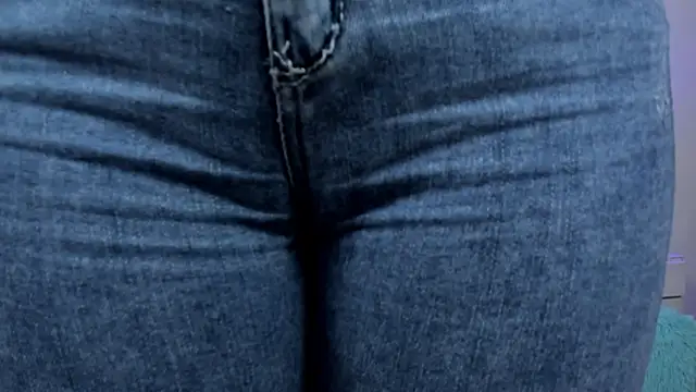 Snapshot of Ariana_rouse chatting on 12-13-25, 08:04 Ariana rouse online show from 12-13-25, 08:04