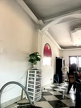 HeatherCobs online show from 10-05-25, 05:33