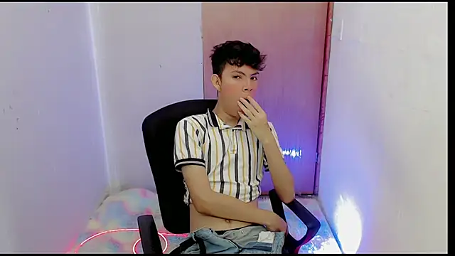 Alexxx lov online show from 02-03-25, 12:47