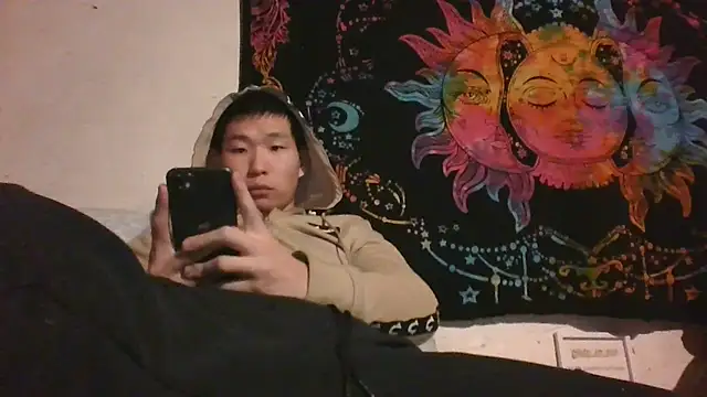 thekinkyasian online show from 01-24-25, 04:05