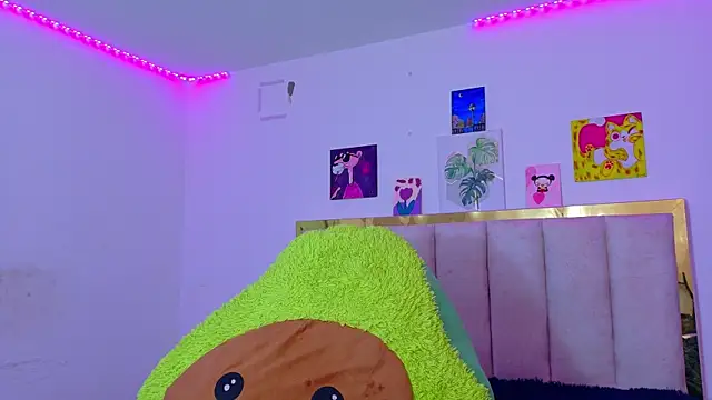 Juanmres online show from 06-21-26, 05:10