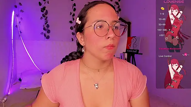 Ludovica6669 online show from 02-28-25, 05:37