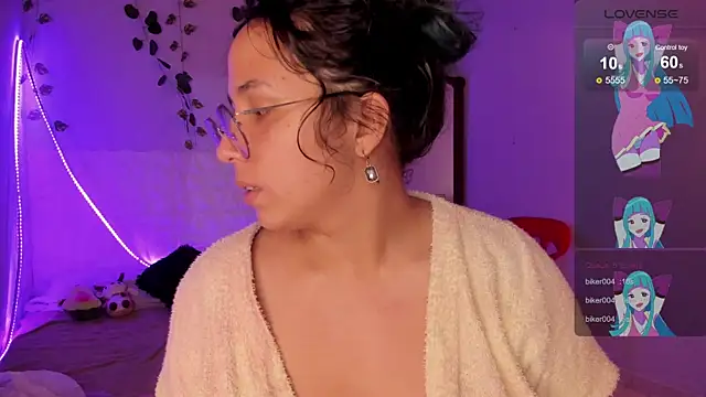 Ludovica6669 online show from 03-09-25, 04:27