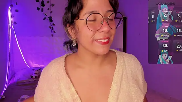 Ludovica6669 online show from 03-09-25, 11:25