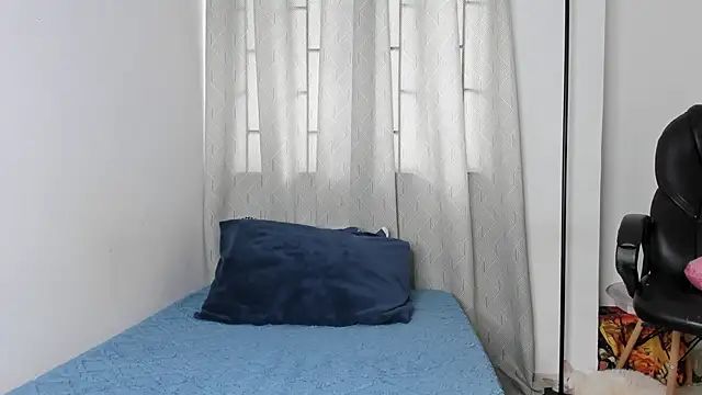 viankaa miller online show from 11-22-25, 03:44