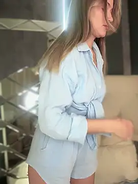 Snapshot of ur_wet_dreams chatting on 01-27-25, 06:41 ur wet dreams online show from 01-27-25, 06:41