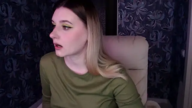 Snapshot of Freya_Celestial chatting on 03-29-26, 01:44 Freya Celestial online show from 03-29-26, 01:44
