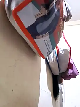 Snapshot of TeluguammayiMahi chatting on 02-25-25, 10:15 TeluguammayiMahi online show from 02-25-25, 10:15