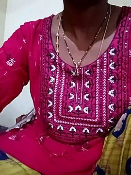 Snapshot of TeluguammayiMahi chatting on 10-15-25, 01:22 TeluguammayiMahi online show from 10-15-25, 01:22