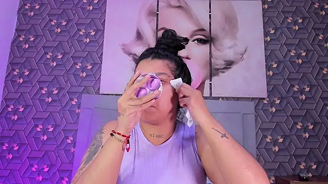 Emily rivera78 online show from 03-17-26, 02:49