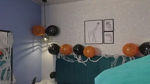 ninna curly online show from 10-24-25, 04:42