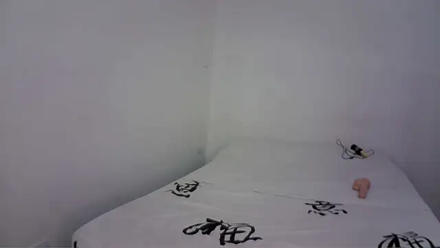 Alaiapink online show from 02-05-25, 02:26