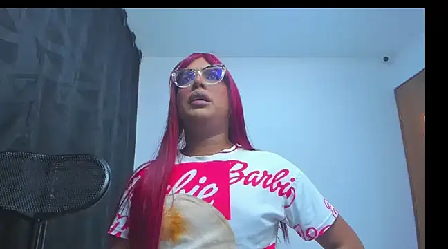 Snapshot of monsterdickcessy_22cm chatting on 02-15-25, 01:21 monsterdickcessy 22cm online show from 02-15-25, 01:21