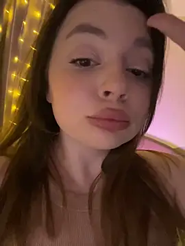 DearAlise online show from 03-19-25, 08:32