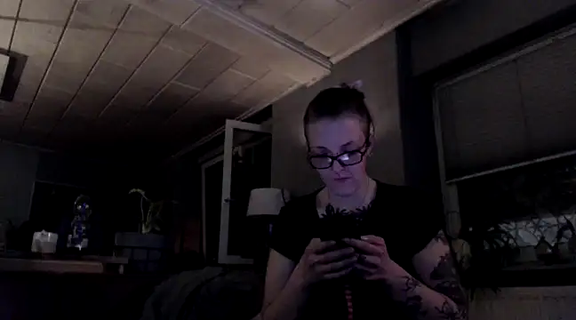 Astrid-Gilbert online show from 03-05-25, 06:12