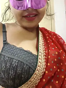 Snapshot of mahi69a chatting on 10-26-25, 06:47 mahi69a online show from 10-26-25, 06:47