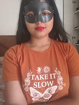 Snapshot of mahi69a chatting on 06-02-26, 05:31 mahi69a online show from 06-02-26, 05:31
