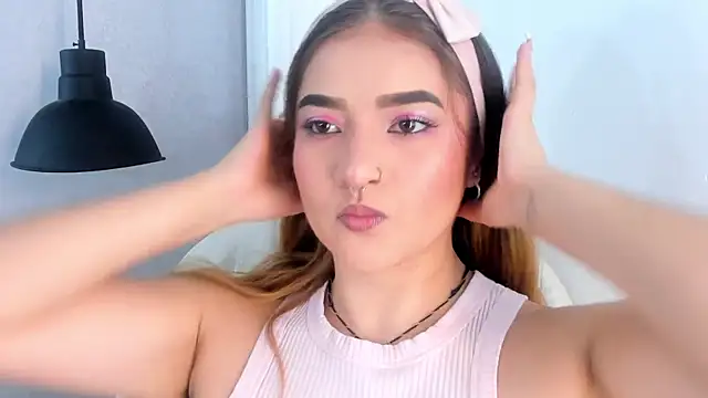 Shanntal  online show from 10-09-25, 07:45