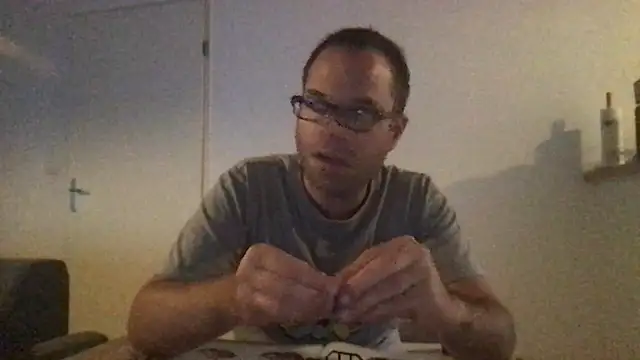 Snapshot of Funnyjul31 chatting on 10-23-25, 04:39 Funnyjul31 online show from 10-23-25, 04:39