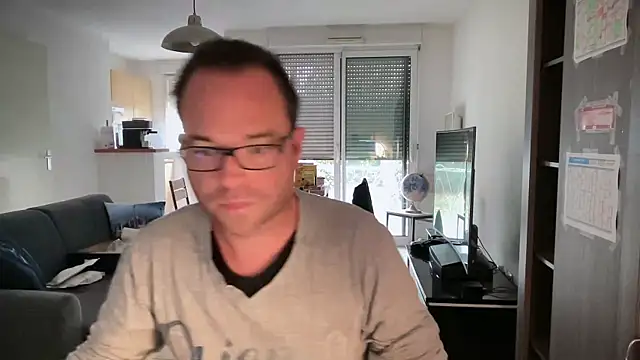 Snapshot of Funnyjul31 chatting on 11-01-25, 12:51 Funnyjul31 online show from 11-01-25, 12:51