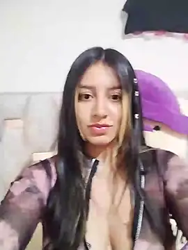 Snapshot of Kendal-Evans chatting on 03-18-25, 03:53 Kendal-Evans online show from 03-18-25, 03:53