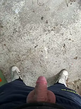 Snapshot of bigplut chatting on 02-16-25, 01:27 bigplut online show from 02-16-25, 01:27