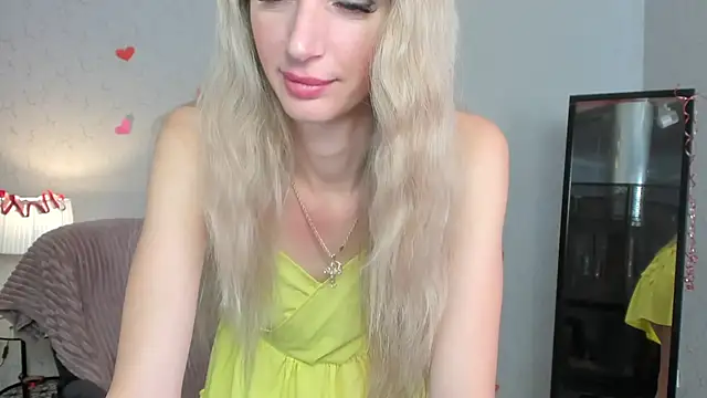 Snapshot of skinnyladyy chatting on 02-12-25, 05:05 skinnyladyy online show from 02-12-25, 05:05