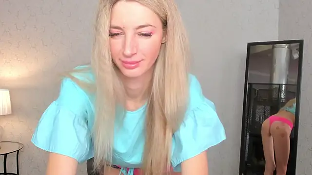 Snapshot of skinnyladyy chatting on 02-28-25, 02:20 skinnyladyy online show from 02-28-25, 02:20