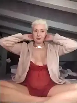 divinaerotica online show from 02-26-25, 05:50