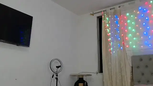 Antoneella vz online show from 03-20-25, 03:23