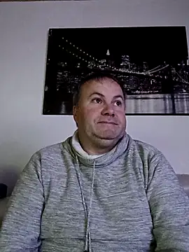 Snapshot of Pourleplasirs chatting on 12-18-25, 10:27 Pourleplasirs online show from 12-18-25, 10:27