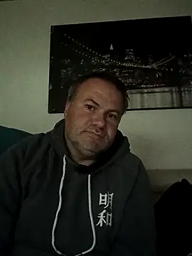 Snapshot of Pourleplasirs chatting on 05-14-26, 12:17 Pourleplasirs online show from 05-14-26, 12:17