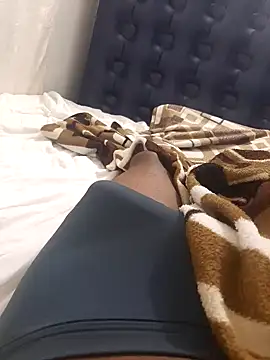 jhonnes  online show from 02-27-25, 04:31