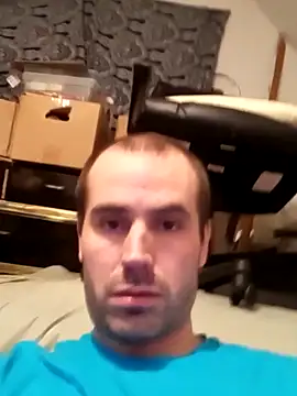 Millyrock32 online show from 11-14-25, 01:10