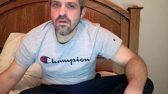 Snapshot of Troyt87 chatting on 02-03-26, 05:49 Troyt87 online show from 02-03-26, 05:49