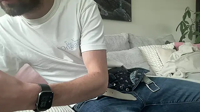 bullyboyy online show from 10-05-25, 10:24