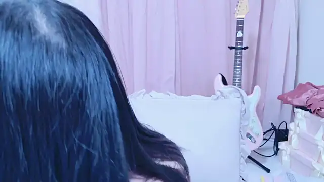 Snapshot of Megu-mimi chatting on 03-11-26, 06:08 Megu-mimi online show from 03-11-26, 06:08