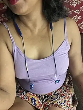 Snapshot of Cute_Jiyaa chatting on 06-23-26, 06:28 Cute Jiyaa online show from 06-23-26, 06:28