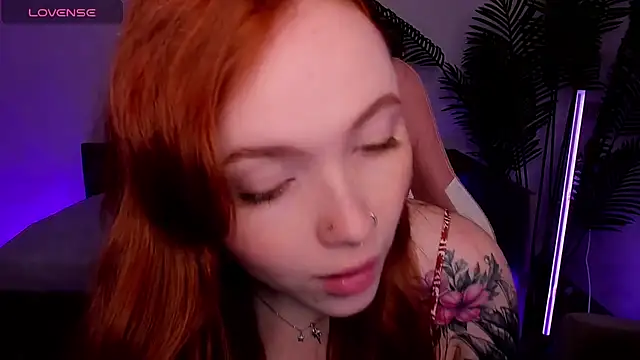 Maya Light online show from 09-13-25, 08:36