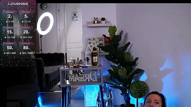 Flirtyy eve online show from 02-22-25, 10:29