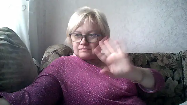 Snapshot of Mayya4321 chatting on 05-11-26, 12:44 Mayya4321 online show from 05-11-26, 12:44