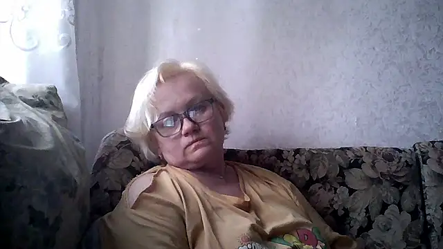 Snapshot of Mayya4321 chatting on 05-21-26, 10:00 Mayya4321 online show from 05-21-26, 10:00