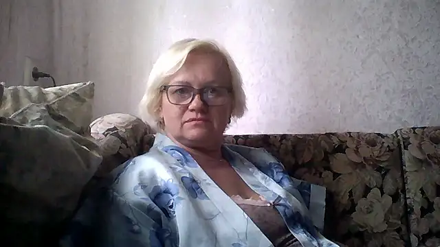 Snapshot of Mayya4321 chatting on 05-29-26, 10:13 Mayya4321 online show from 05-29-26, 10:13