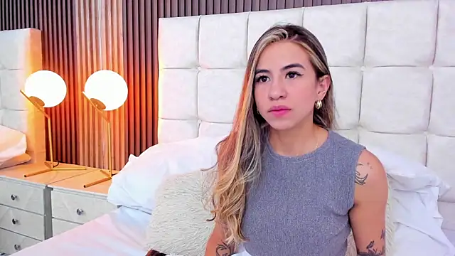 Ariana greenblat online show from 03-19-26, 05:17