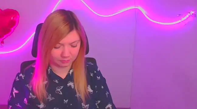 Lola moree online show from 02-22-25, 06:39